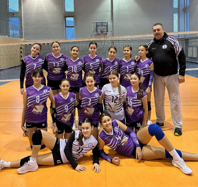 aaaMale Tehničarke u KG prvi nastup 4